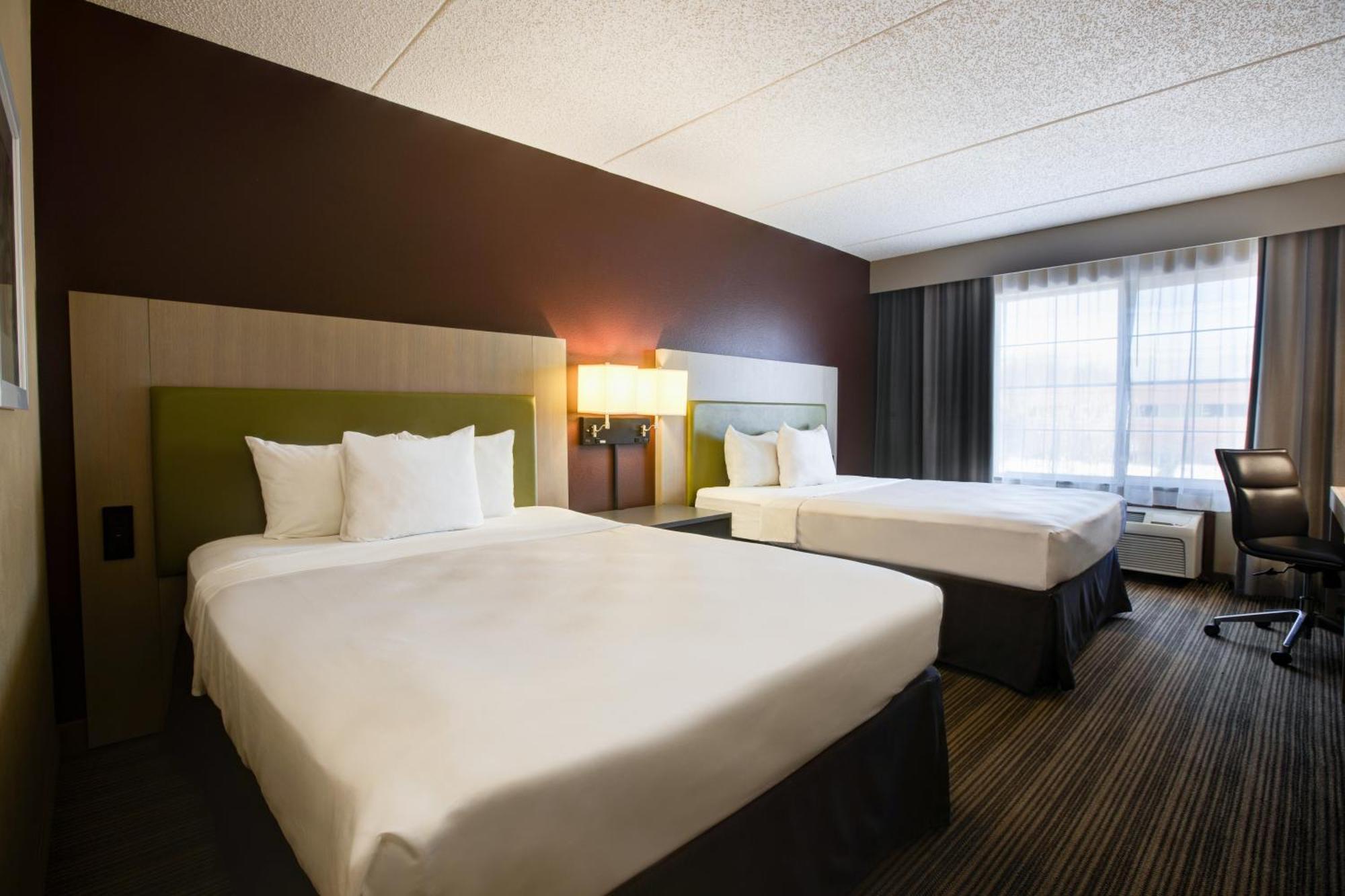 Comfort Inn & Suites St Paul Northeast Vadnais Heights الغرفة الصورة
